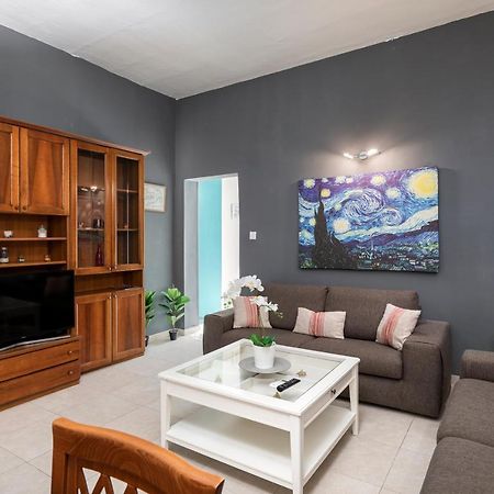 איל-פוריאנה 1 Bedroom Apartment With Cosy Backyard Close To Valletta מראה חיצוני תמונה